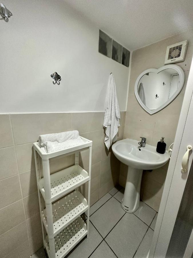 Casa Vacanza Nonna Dora Naples Extérieur photo